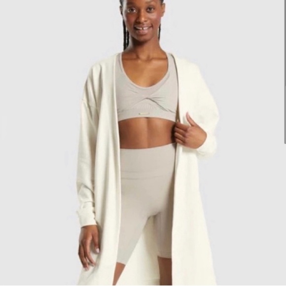 GYMSHARK WHITNEY SIMMONS COLLAB CARDIGAN - Picture 1 of 8